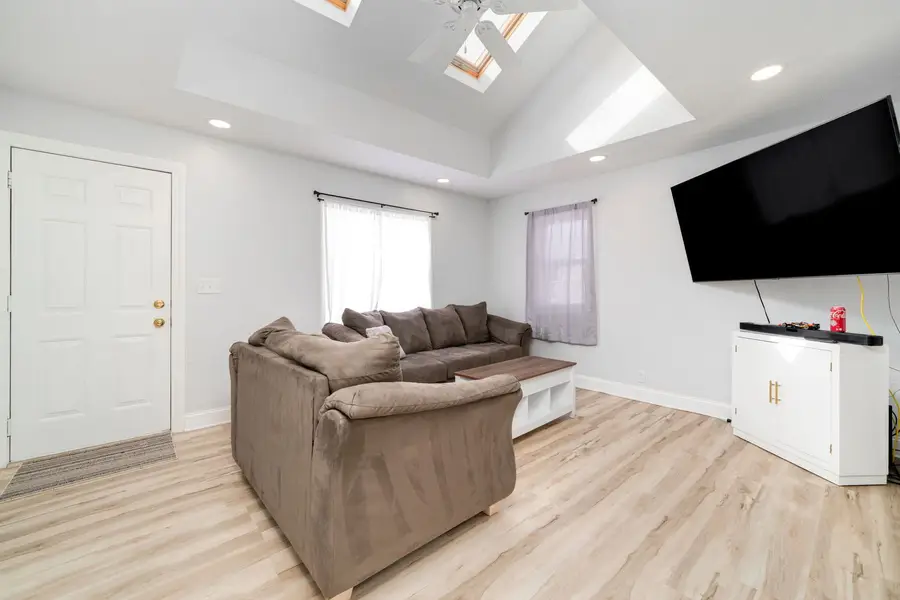 7637 Rogers Street, Machesney Park, IL 61115 - #3