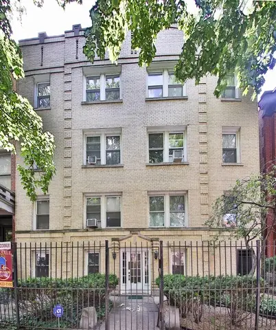 Address Withheld By Seller, Chicago, IL 60614