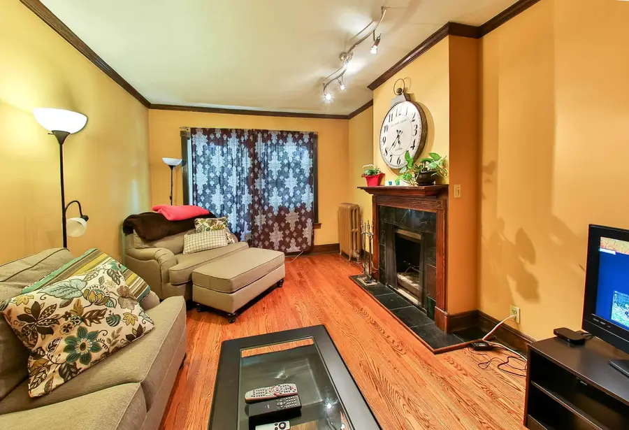 Address Withheld By Seller, Chicago, IL 60614 - #2