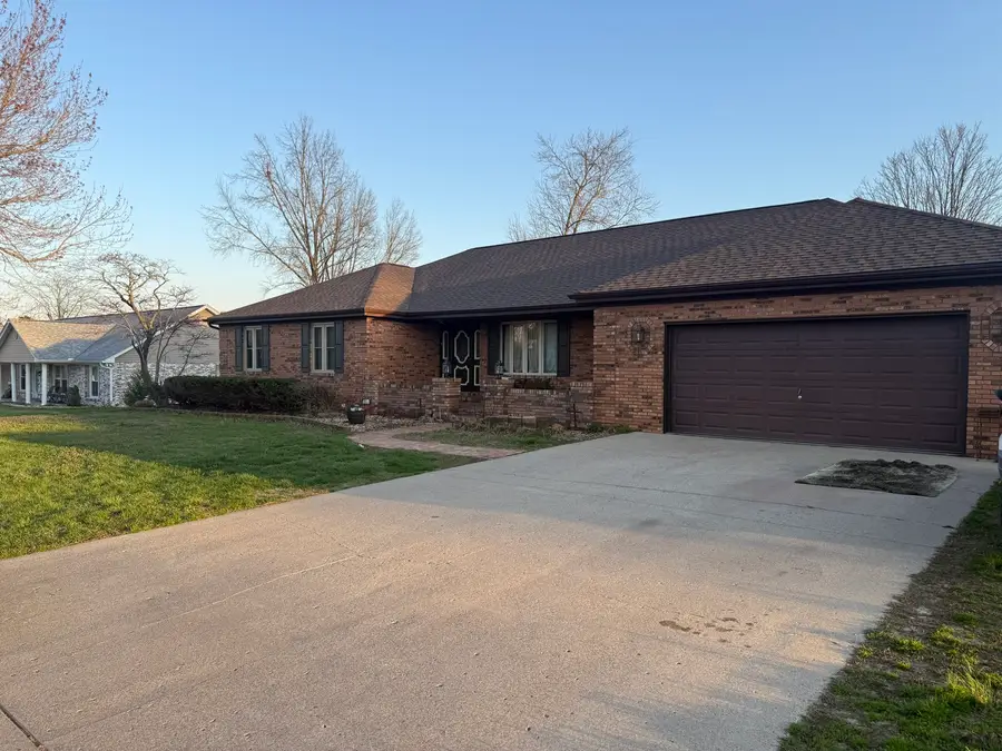 1815 Paula Lane, Marion, IL 62959 - #3