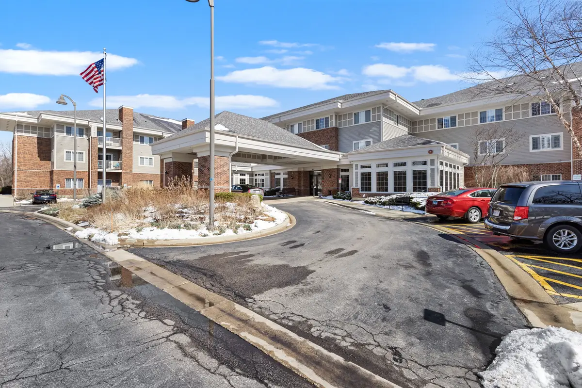 801 N Mclean Boulevard #124, Elgin, IL 60123 - #1