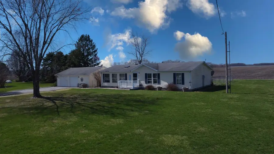 28240 N 990 Road E, Potomac, IL 61865 - #2