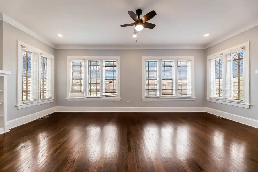 7549 S Michigan Avenue, Chicago, IL 60619 - #2