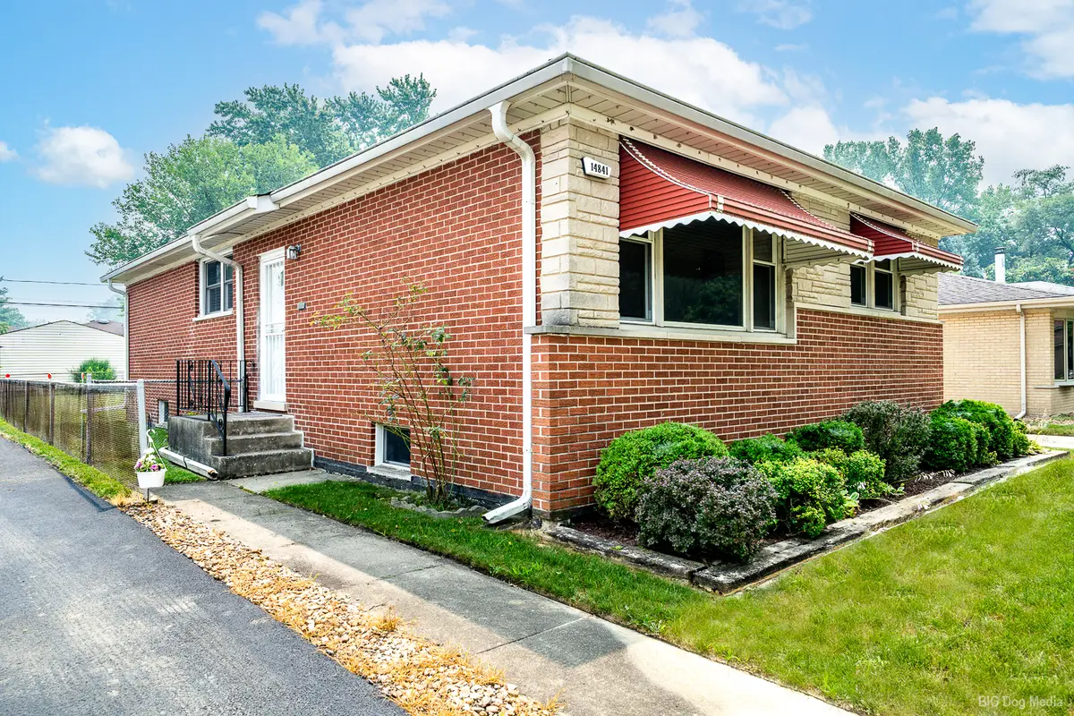 14841 Trumbull Avenue, Midlothian, IL 60445 - #1