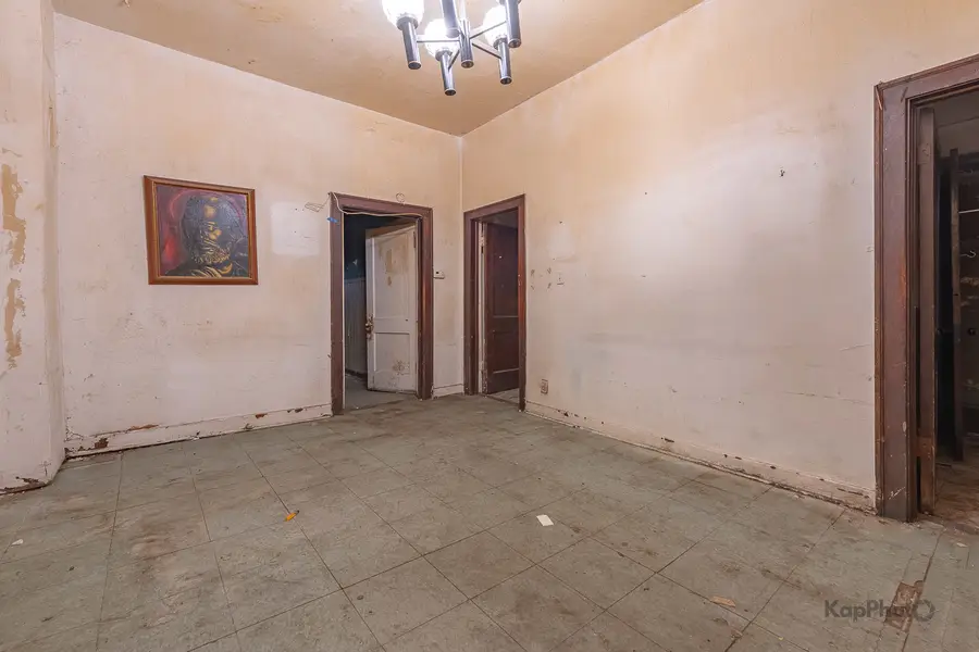 4931 S Champlain Avenue, Chicago, IL 60615 - #3