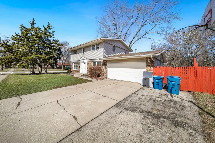 1421 Heather Drive, Aurora, IL 60506 - #3
