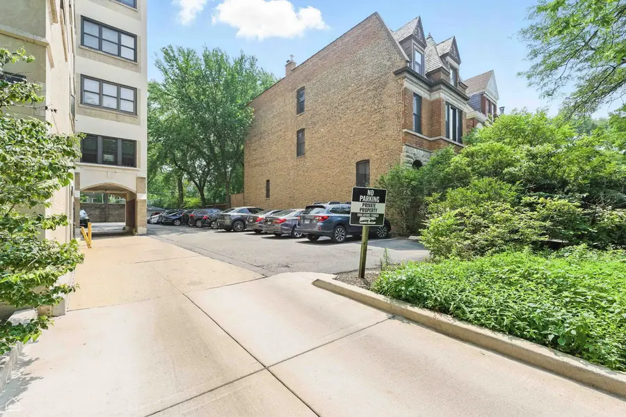 5715 S Kenwood Avenue #6N, Chicago, IL 60637 - #2