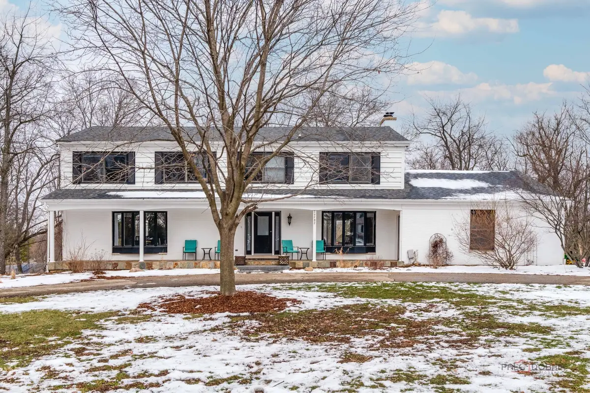 26982 W Lakeview Drive S, Lake Barrington, IL 60084 - #1