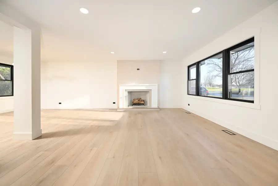 720 N Maple Street, Itasca, IL 60143 - #3