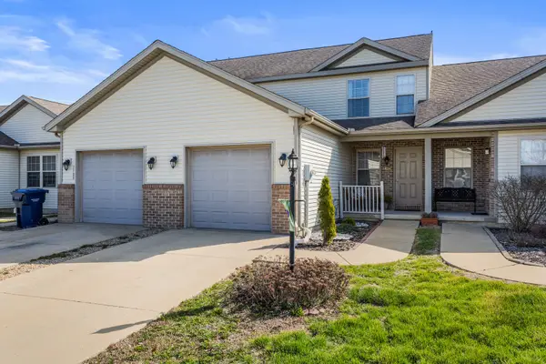 1404 Bluegrass Lane, Champaign, IL 61822