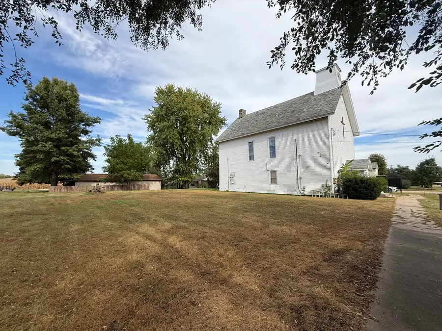 104-106 Gaston Street, Dixon, IL 61021 - #2