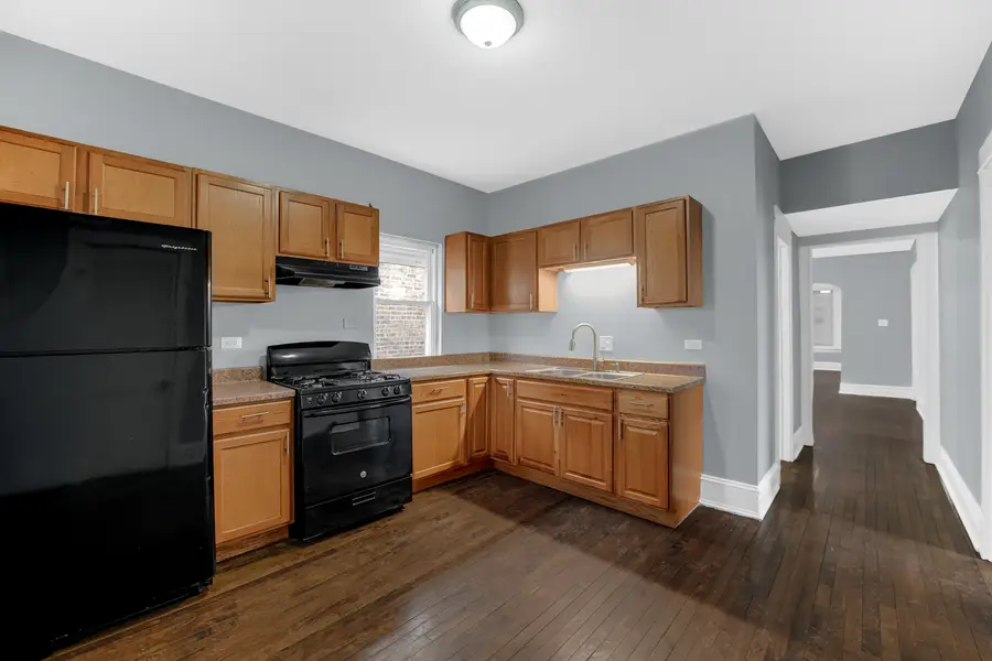 7227 S Michigan Avenue, Chicago, IL 60619 - #3