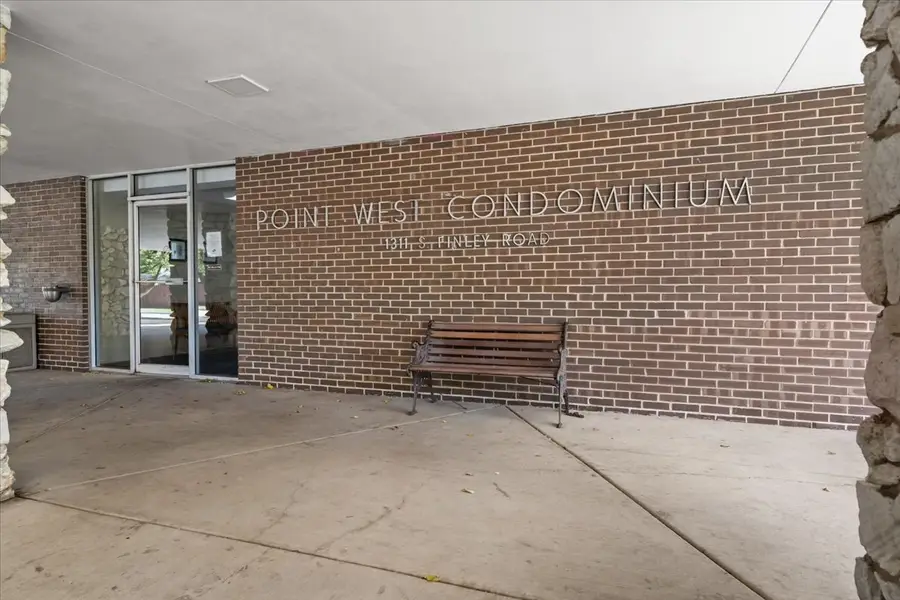 1311 S Finley Road #203, Lombard, IL 60148 - #2