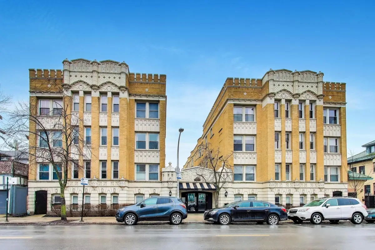 4240 N Clarendon Avenue #404N, Chicago, IL 60613 - #1