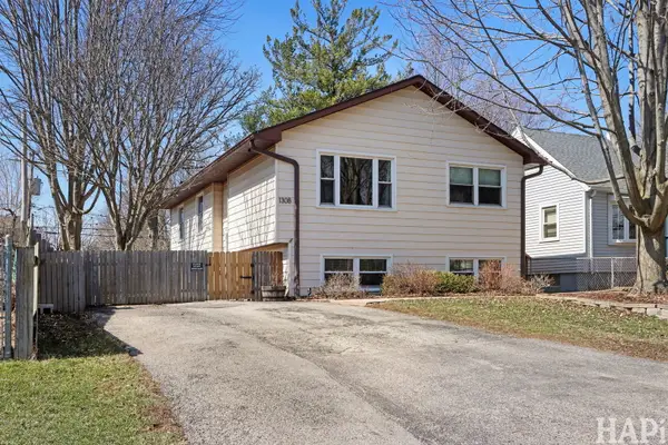 1308 Ridgeway Street, Round Lake, IL 60073