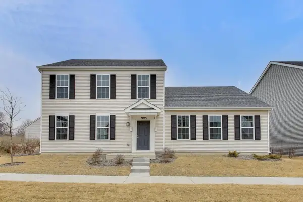 995 Celebration Drive, Aurora, IL 60504