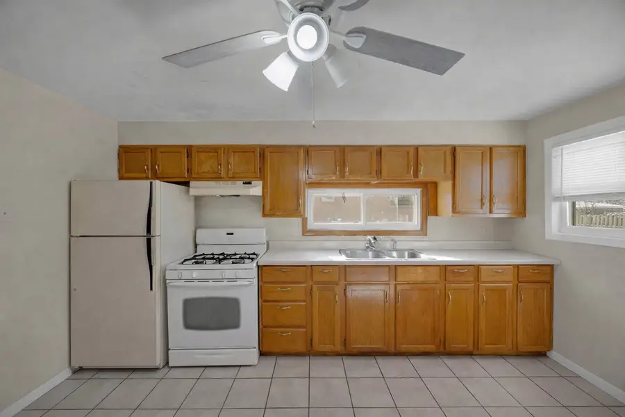 1336 Hirsch Avenue, Calumet City, IL 60409 - #3