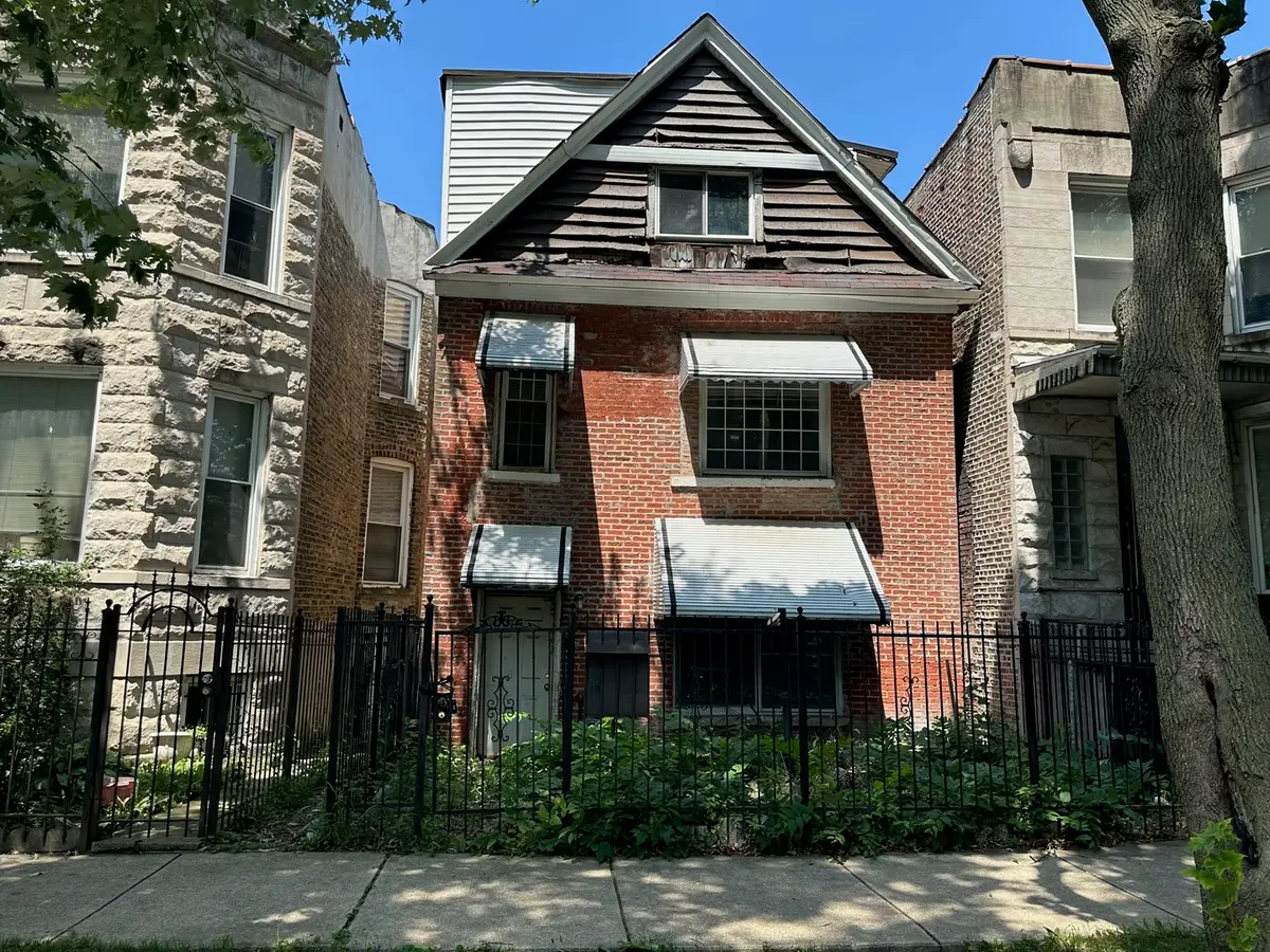 3830 W Fillmore Street, Chicago, IL 60624 - #1