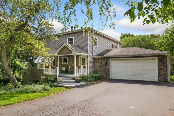 1010 S Summit Street, Barrington, IL 60010