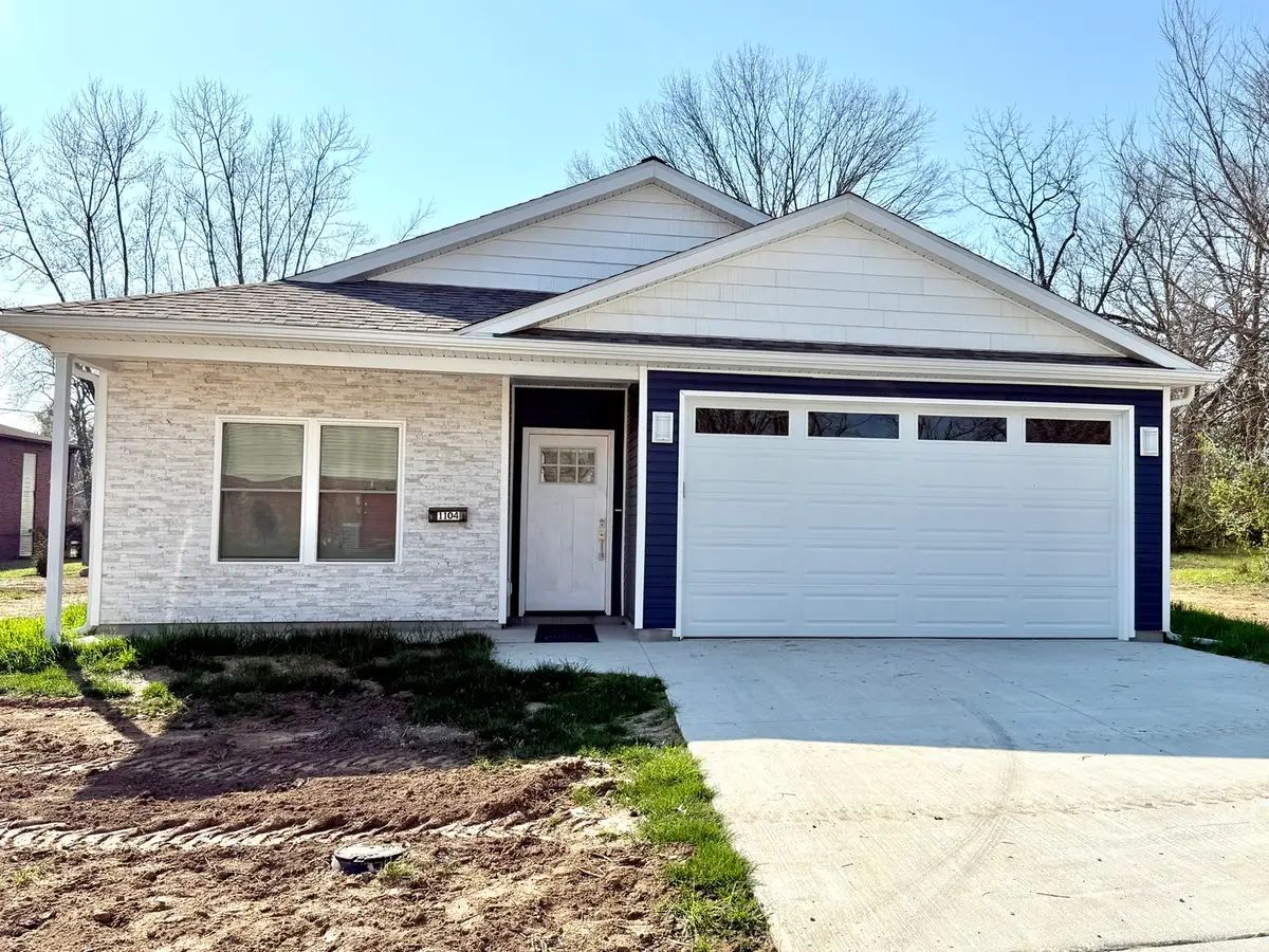 1104 N Midway Court, Marion, IL 62959 - #1
