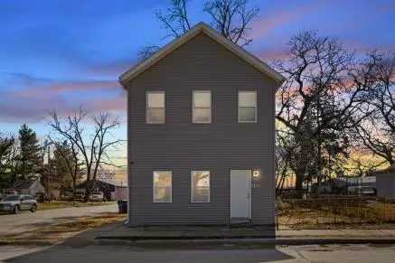 1101 W 6th Street, Davenport, IA 52802 - #1