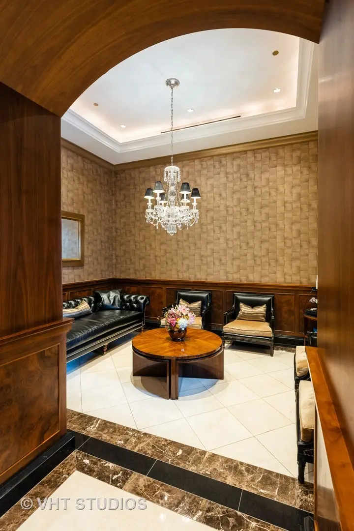 800 N Michigan Avenue #2003, Chicago, IL 60611 - #3