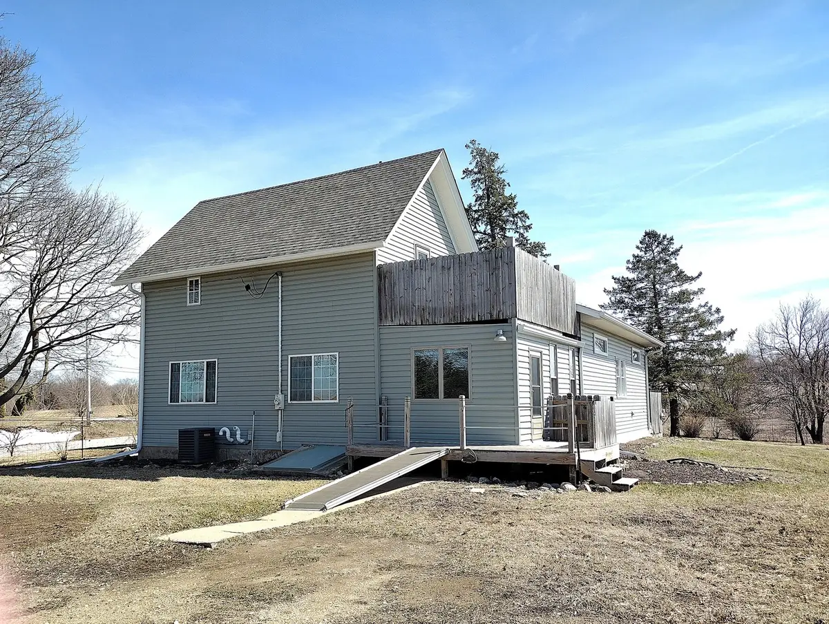 8806 Trask Bridge Road, Rockford, IL 61101 - #1