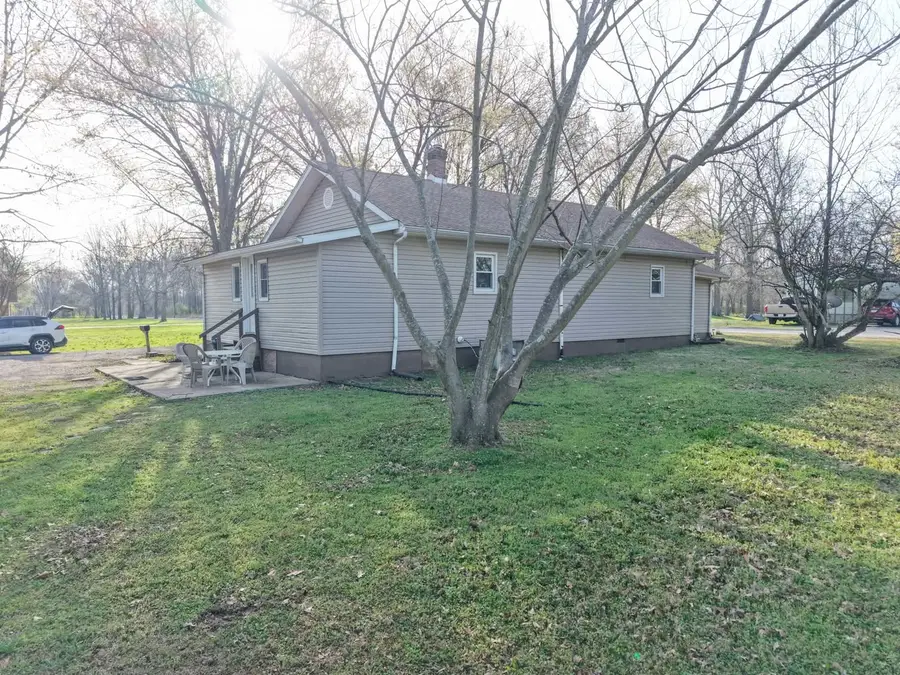 6217 Washington Street, Mulkeytown, IL 62865 - #3