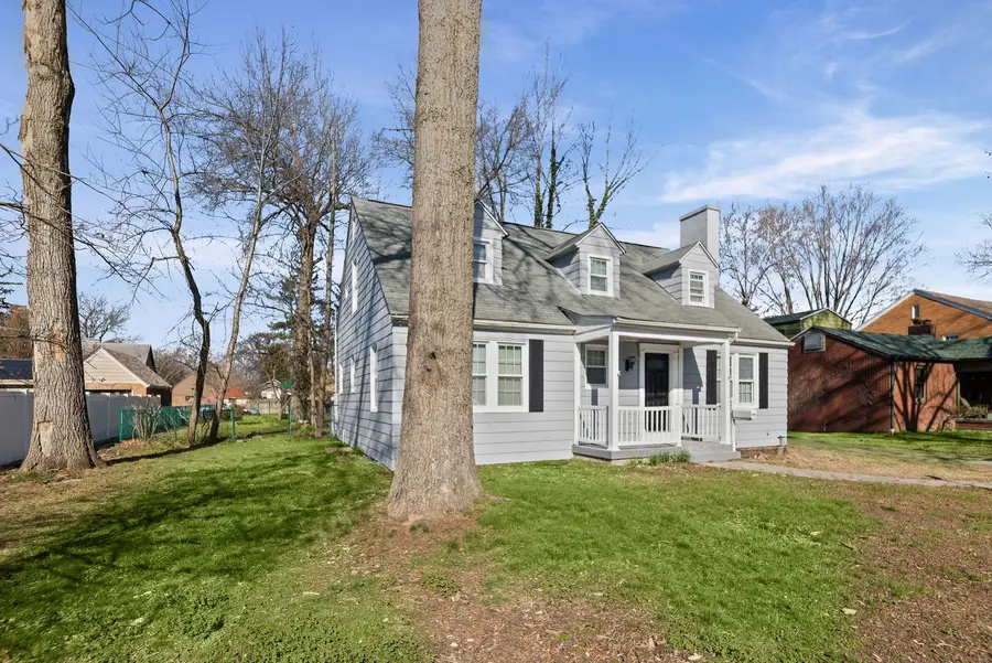 418 Cedar Street, Centralia, IL 62801 - #2