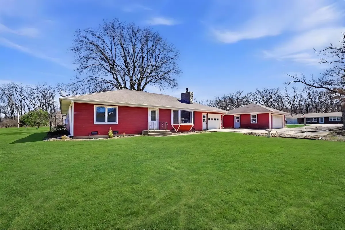 2594 E 1069th Road, Ottawa, IL 61350 - #1