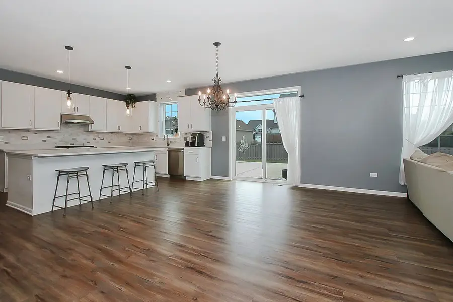 3617 Emerald Road, Elgin, IL 60124 - #2