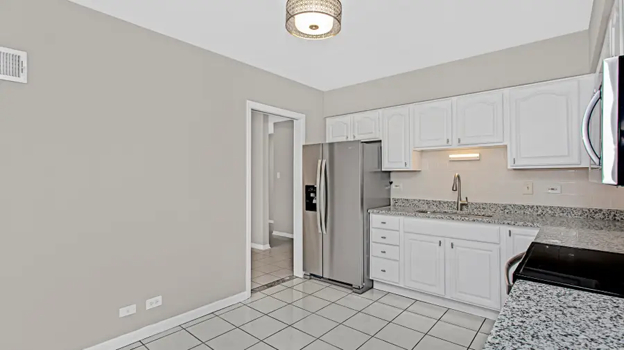 10630 W Cermak Road #2E, Westchester, IL 60154 - #2