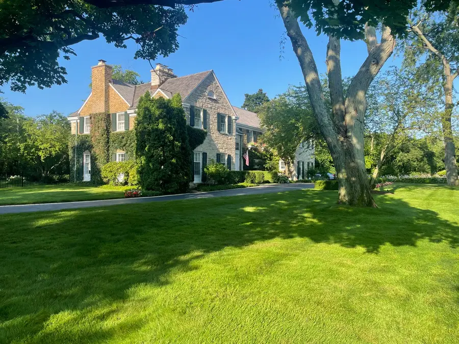 965 Castlegate Court, Lake Forest, IL 60045 - #2