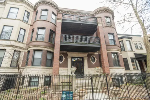 829 W Lakeside Place #1W, Chicago, IL 60640