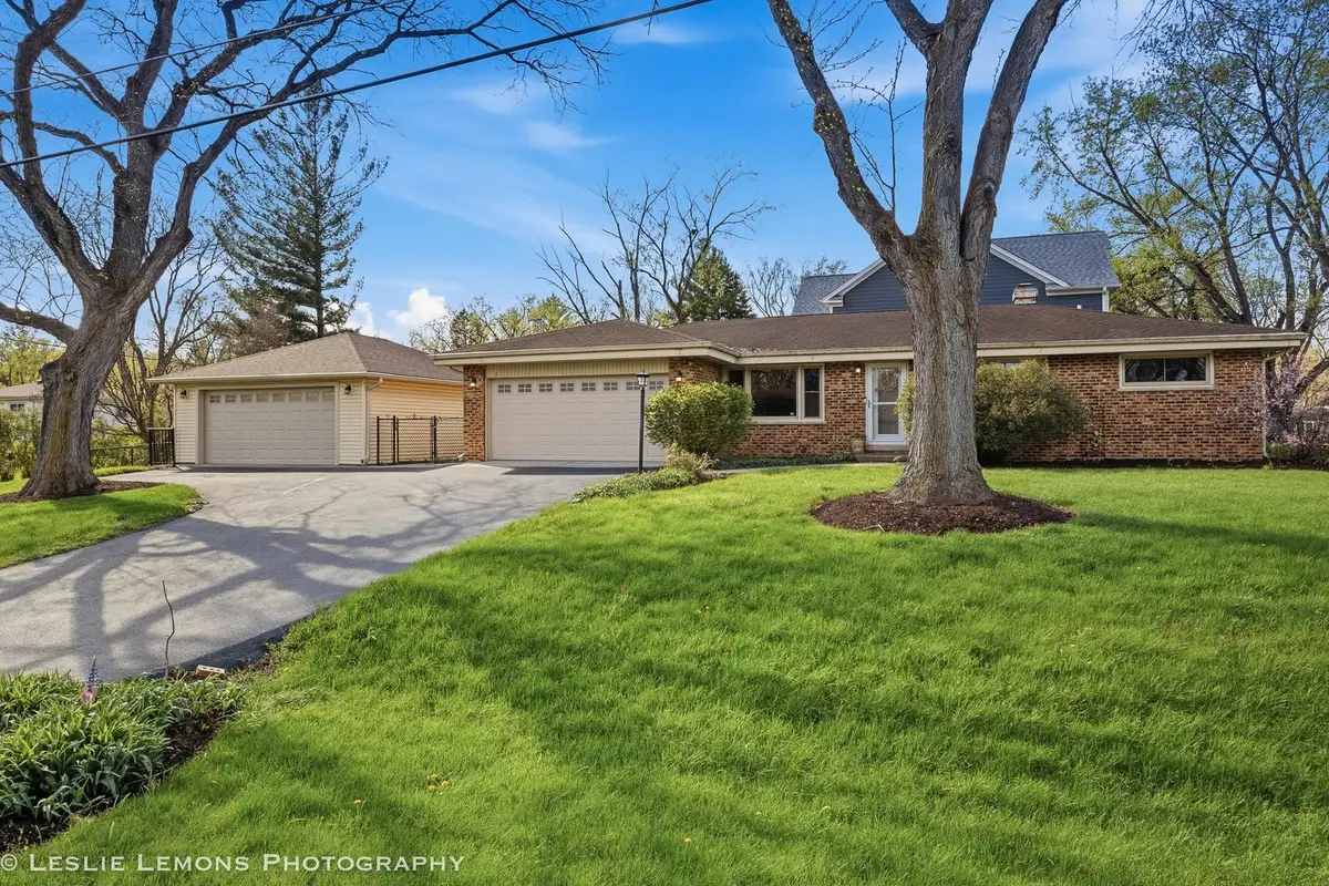 3S328 Juniper Lane, Glen Ellyn, IL 60137 - #1