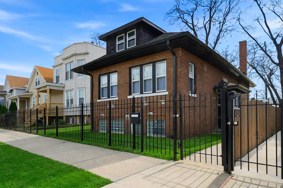 4833 W Potomac Avenue, Chicago, IL 60651 - #3