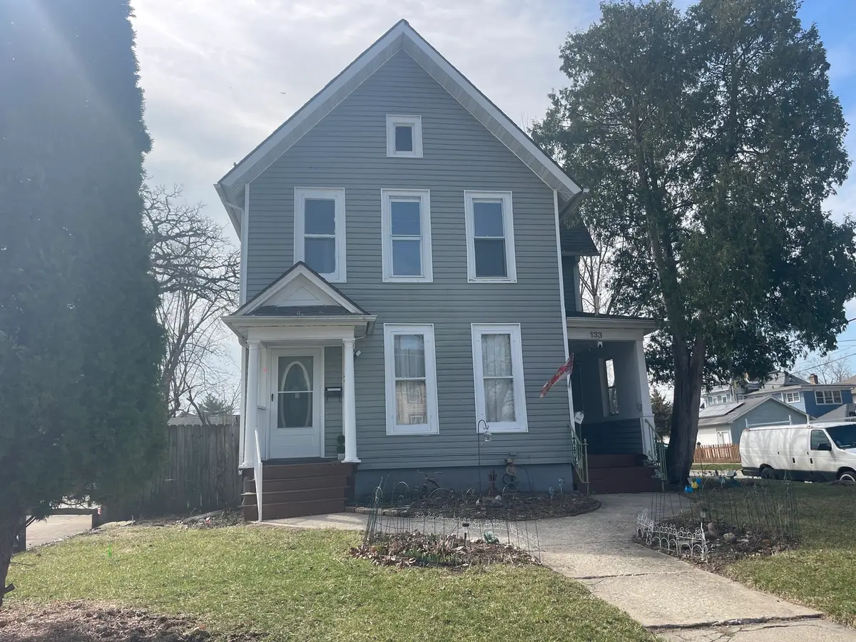133 Oak Street, Elgin, IL 60123 - #1