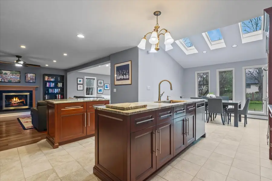 1632 Longvalley Drive, Northbrook, IL 60062 - #3