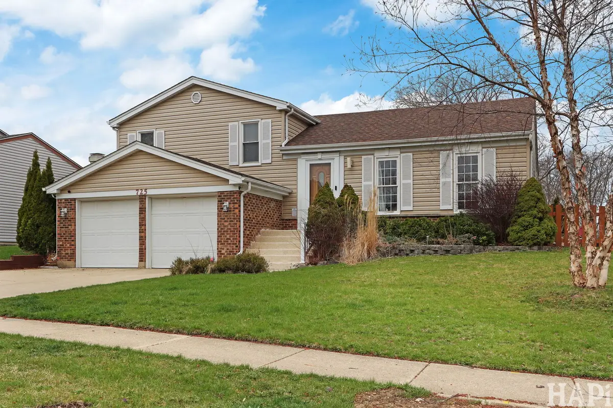 725 Buffalo Circle, Carol Stream, IL 60188 - #1