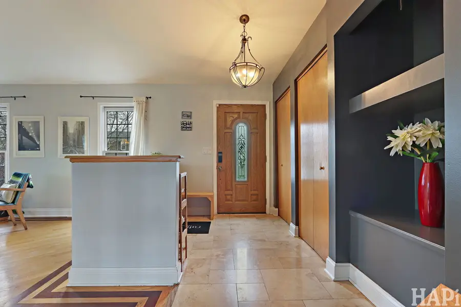 725 Buffalo Circle, Carol Stream, IL 60188 - #2