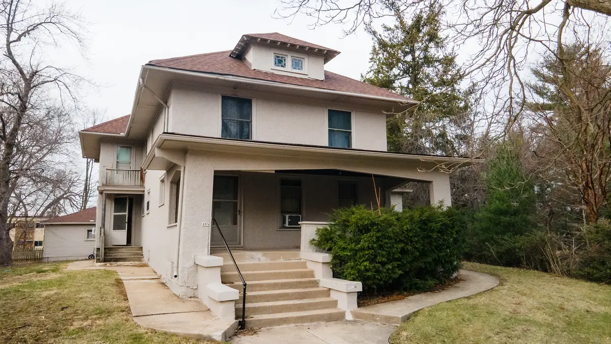 408 E Chicago Street, Elgin, IL 60120 - #1