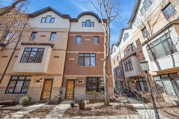 420 Pennsylvania Way, Oak Park, IL 60302