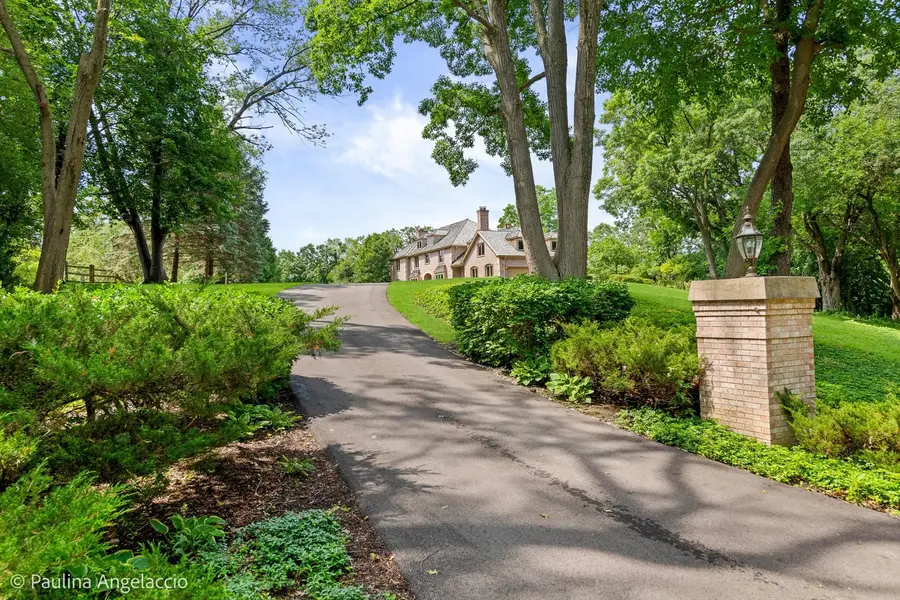 3 Far Hills Road, Barrington Hills, IL 60010 - #3