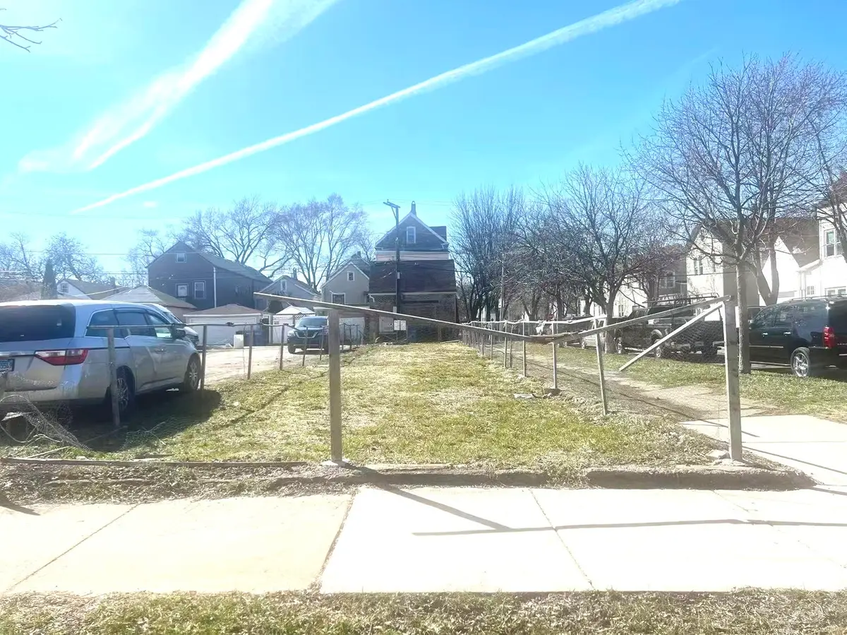 4800 S Throop Street, Chicago, IL 60609 - #1