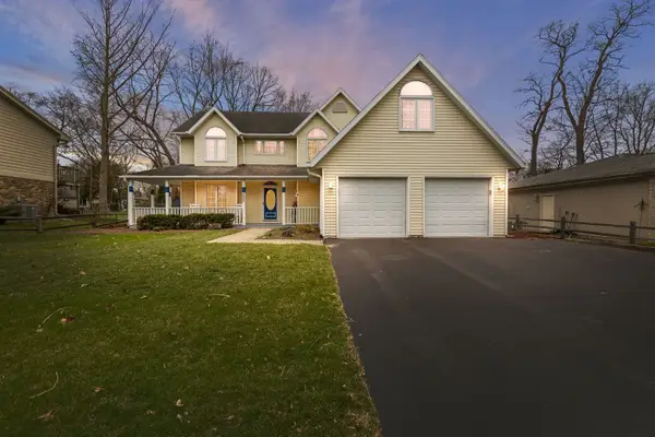 520 Birchwood Road, Frankfort, IL 60423