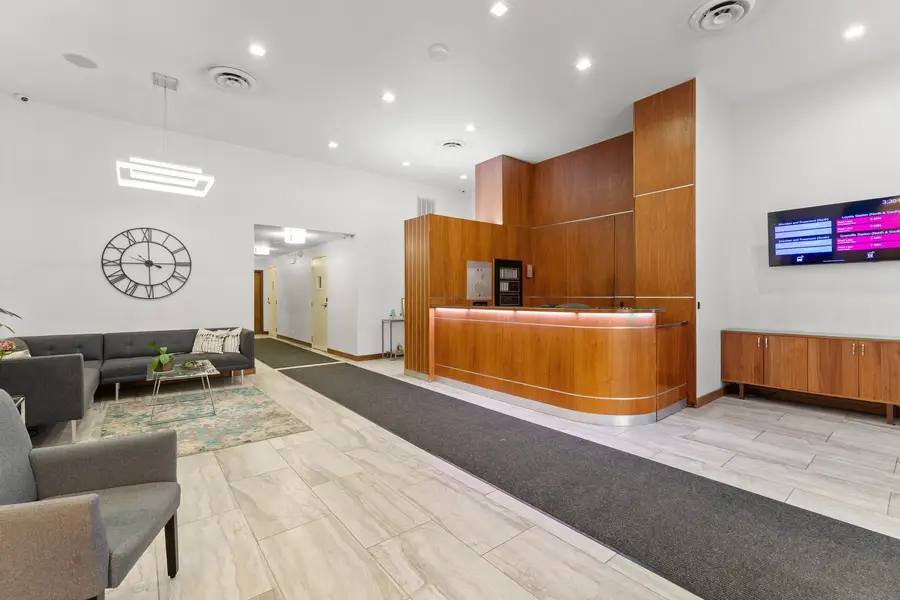 6325 N Sheridan Road #1906, Chicago, IL 60660 - #2