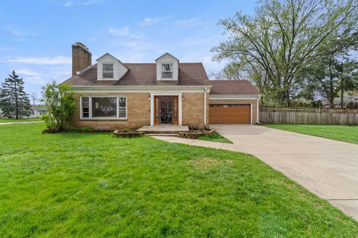 853 Orange Street, Elgin, IL 60123 - #1