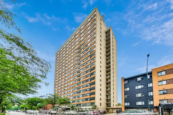 6030 N Sheridan Road #901, Chicago, IL 60660