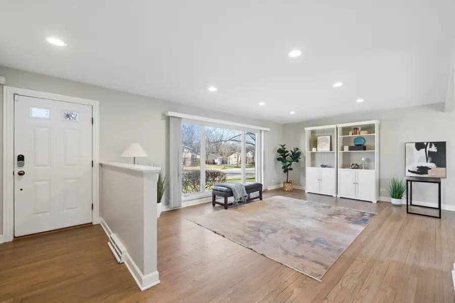 1327 Central Avenue, Deerfield, IL 60015 - #2