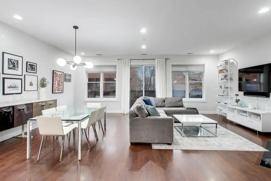 1350 W Belmont Avenue, Chicago, IL 60657 - #3